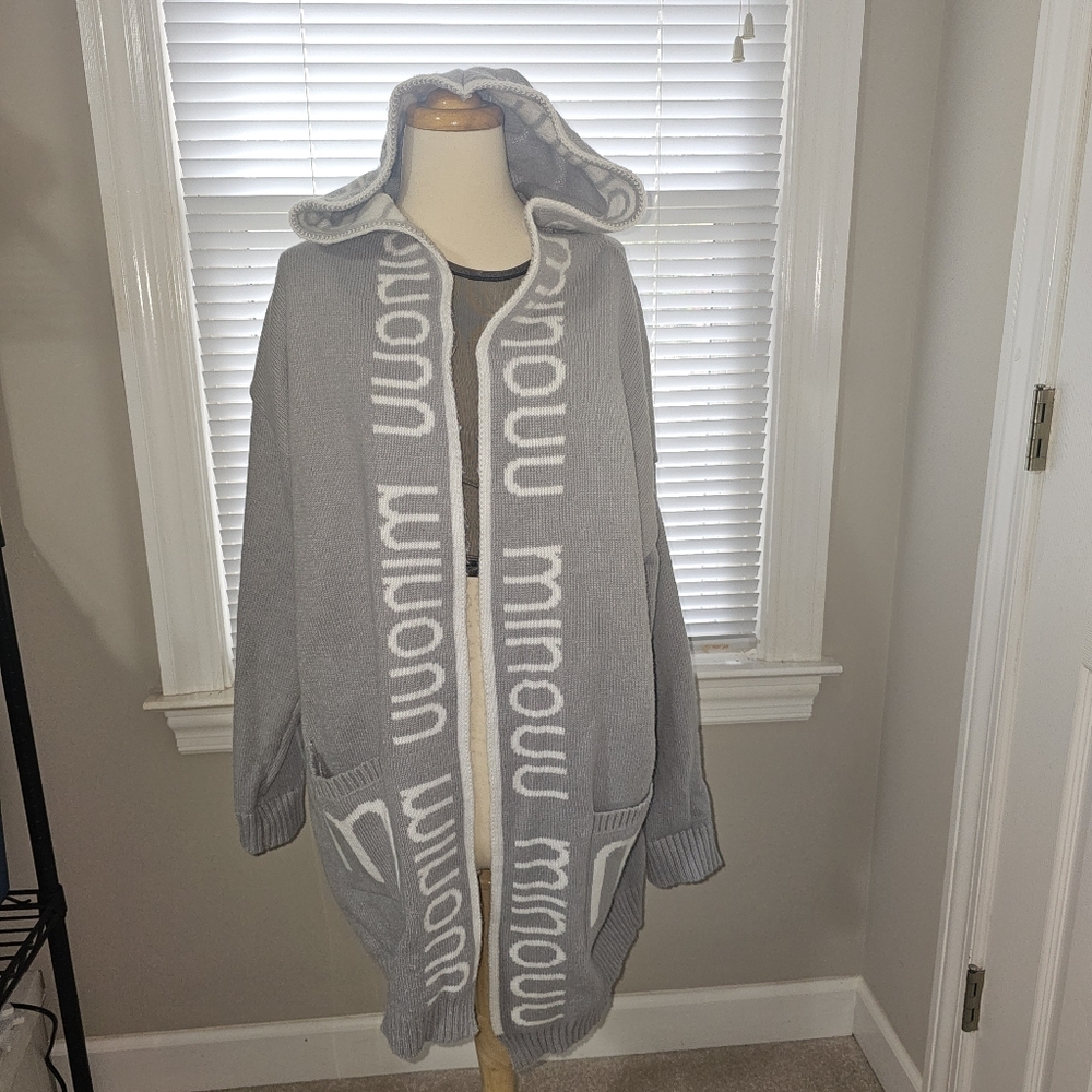 Oversized Gray Chunky Knit Hooded Cardigan Minouu Logo